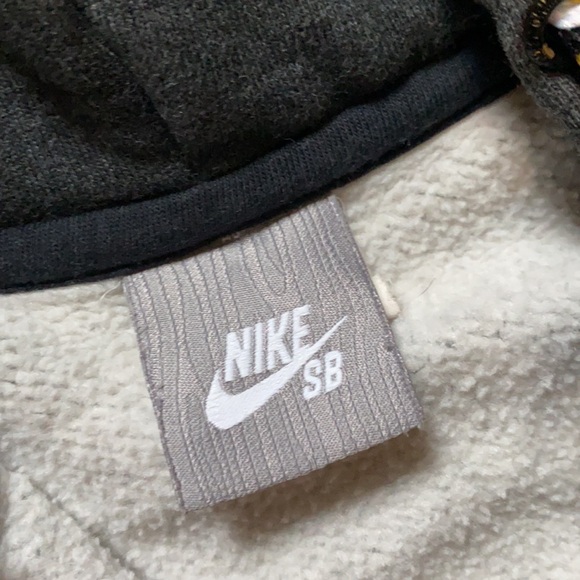 Y2K Nike SB Quarter Zip Hoodie - Picture 5 of 8